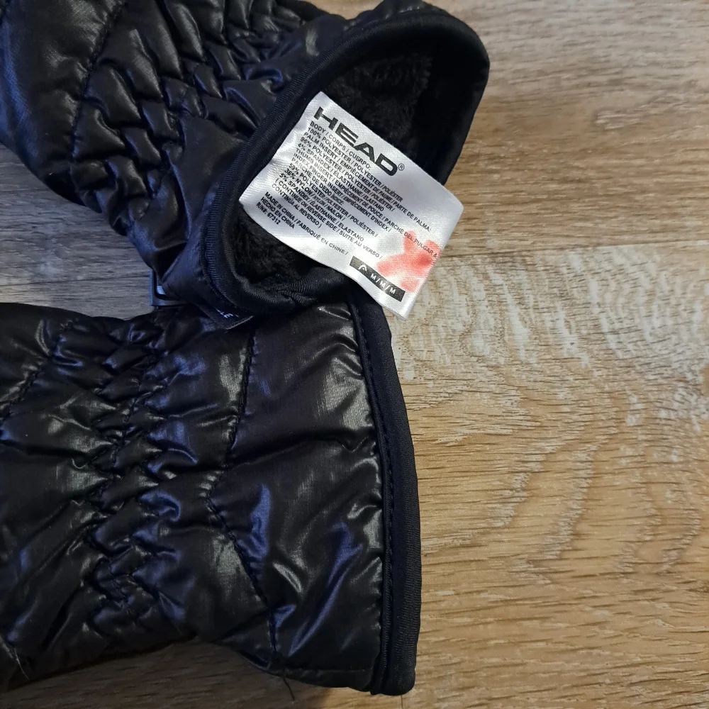 HEAD Black Winter Grip Two Fabric Isulated Women's Gloves Size Medium NWOT